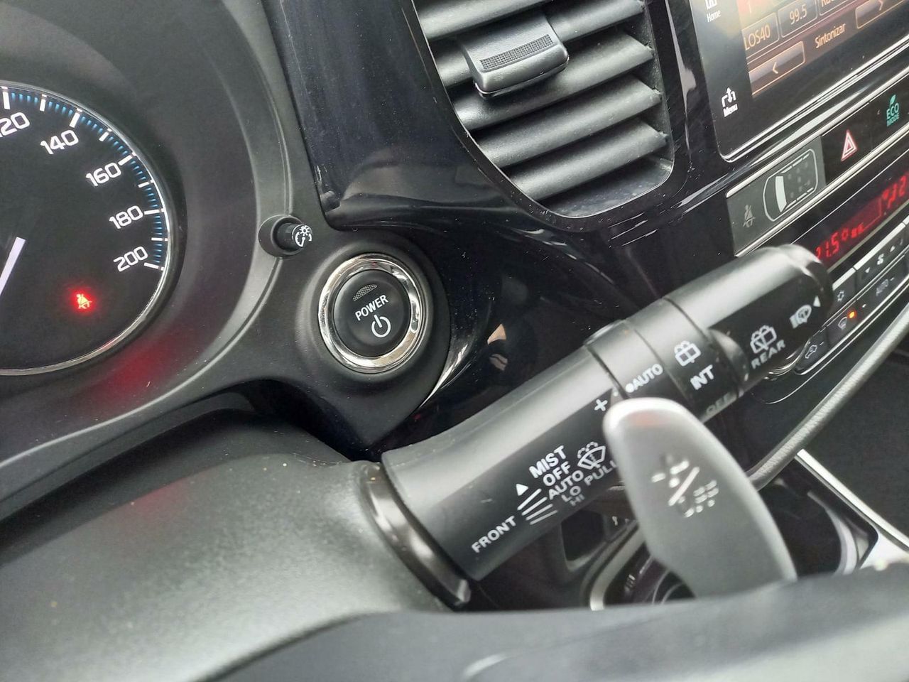 Foto Mitsubishi Outlander 15