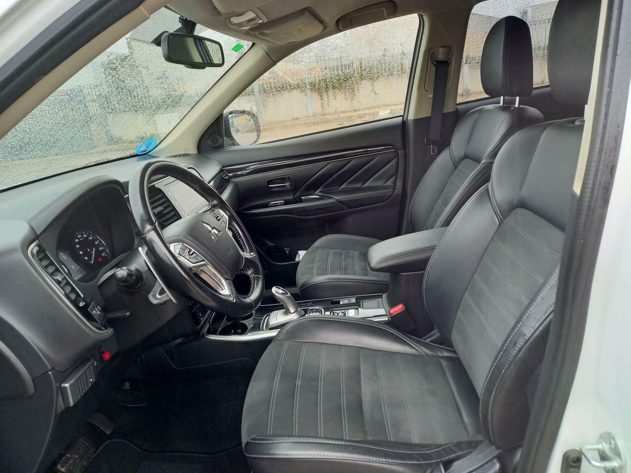 Foto Mitsubishi Outlander 19