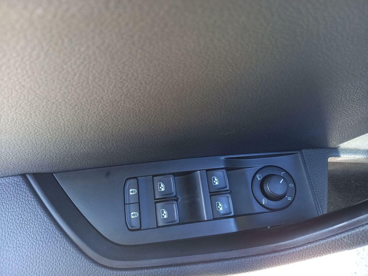 Foto Skoda Superb 10