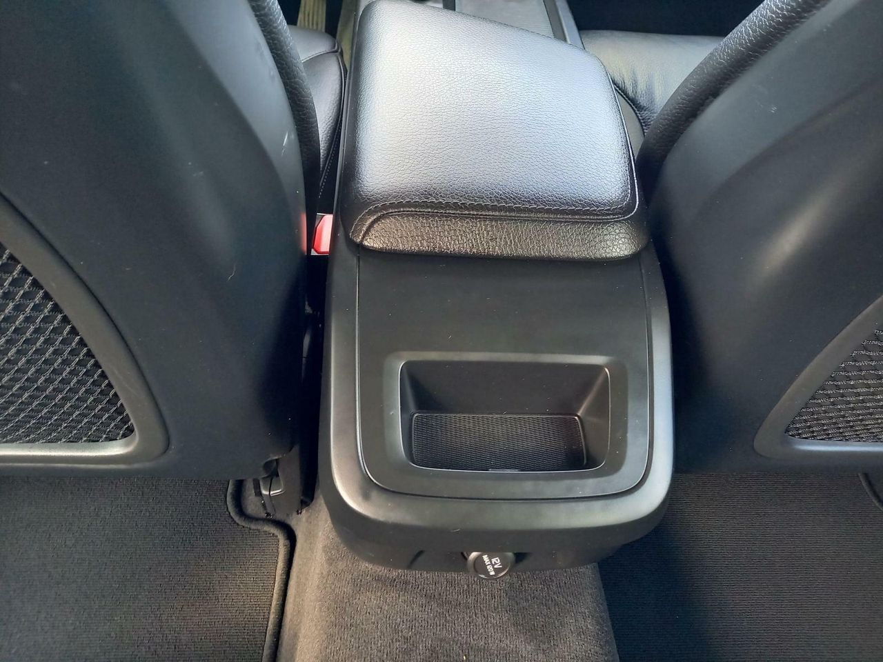 Foto Volvo V60 24