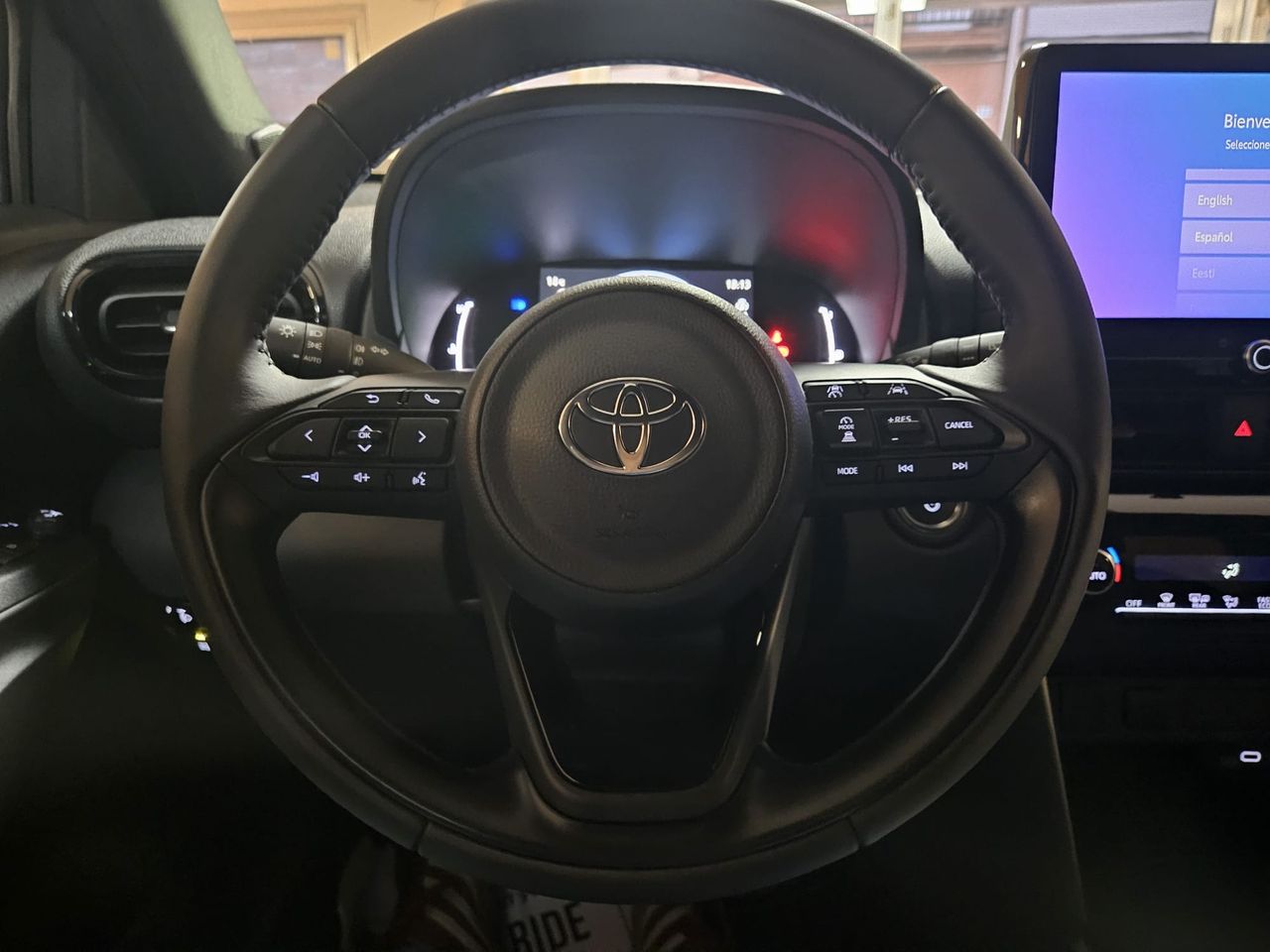 Foto Toyota Yaris 7