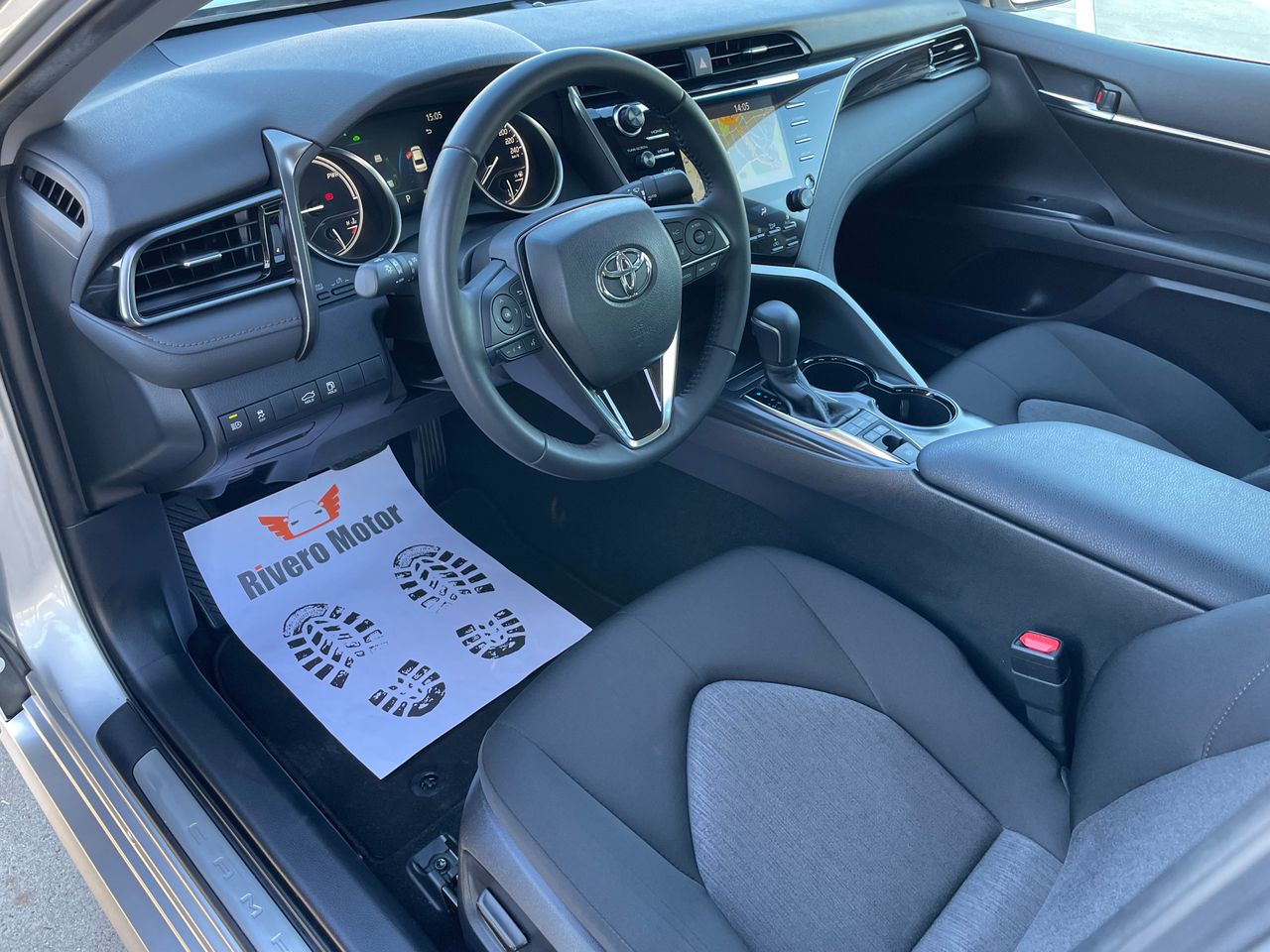 Foto Toyota Camry 8