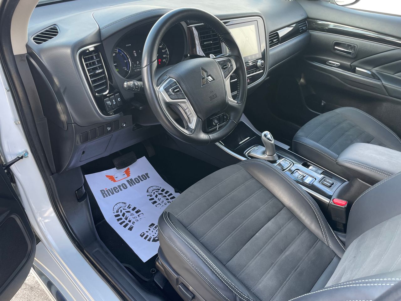 Foto Mitsubishi Outlander 8