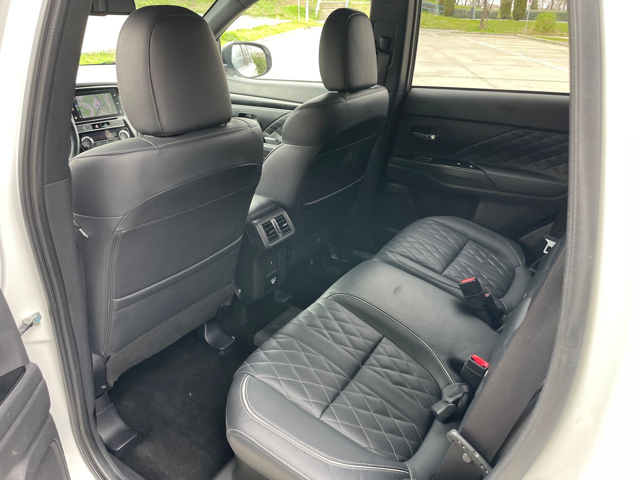Foto Mitsubishi Outlander 11