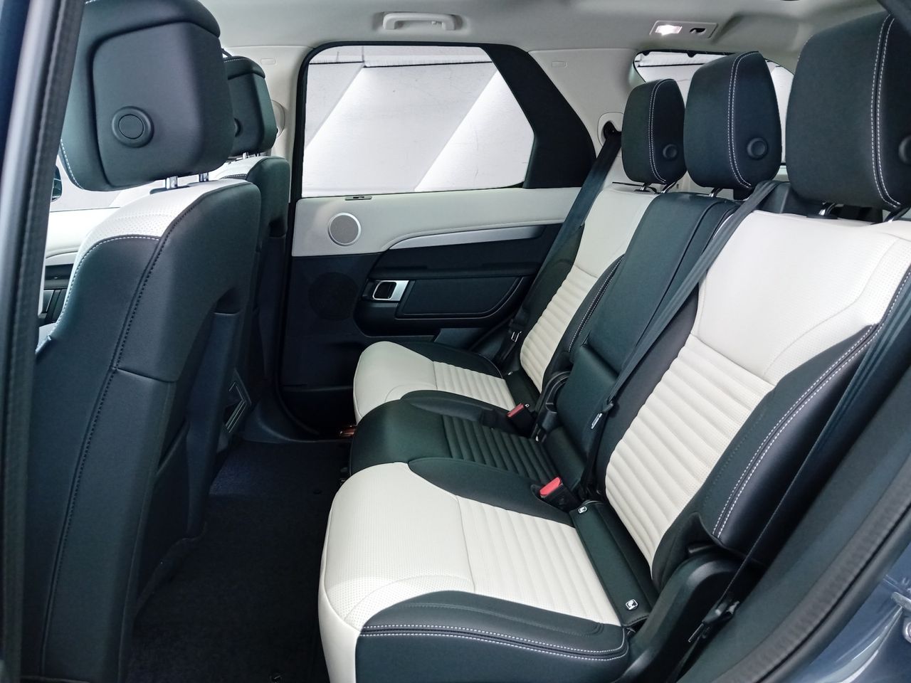 Foto Land-Rover Discovery 15
