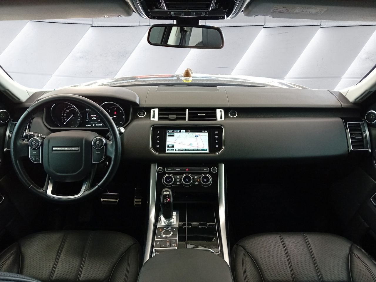 Foto Land-Rover Range Rover Sport 10