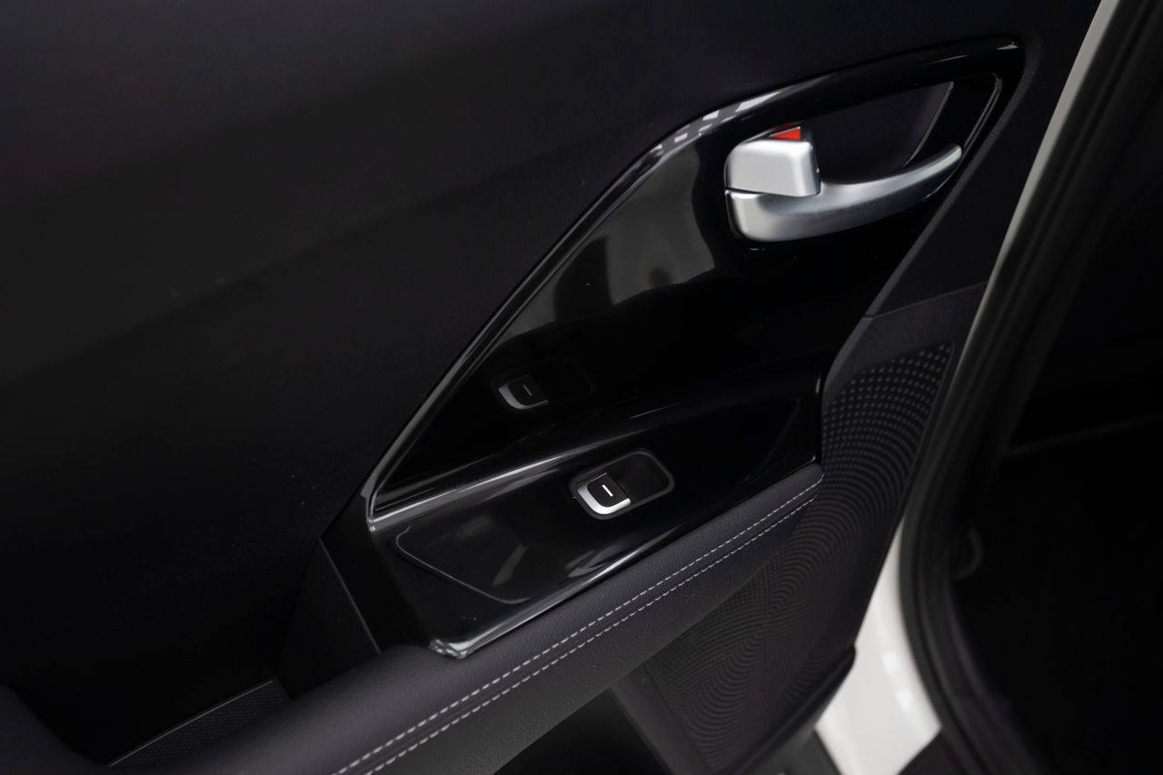 Foto Kia Niro 13