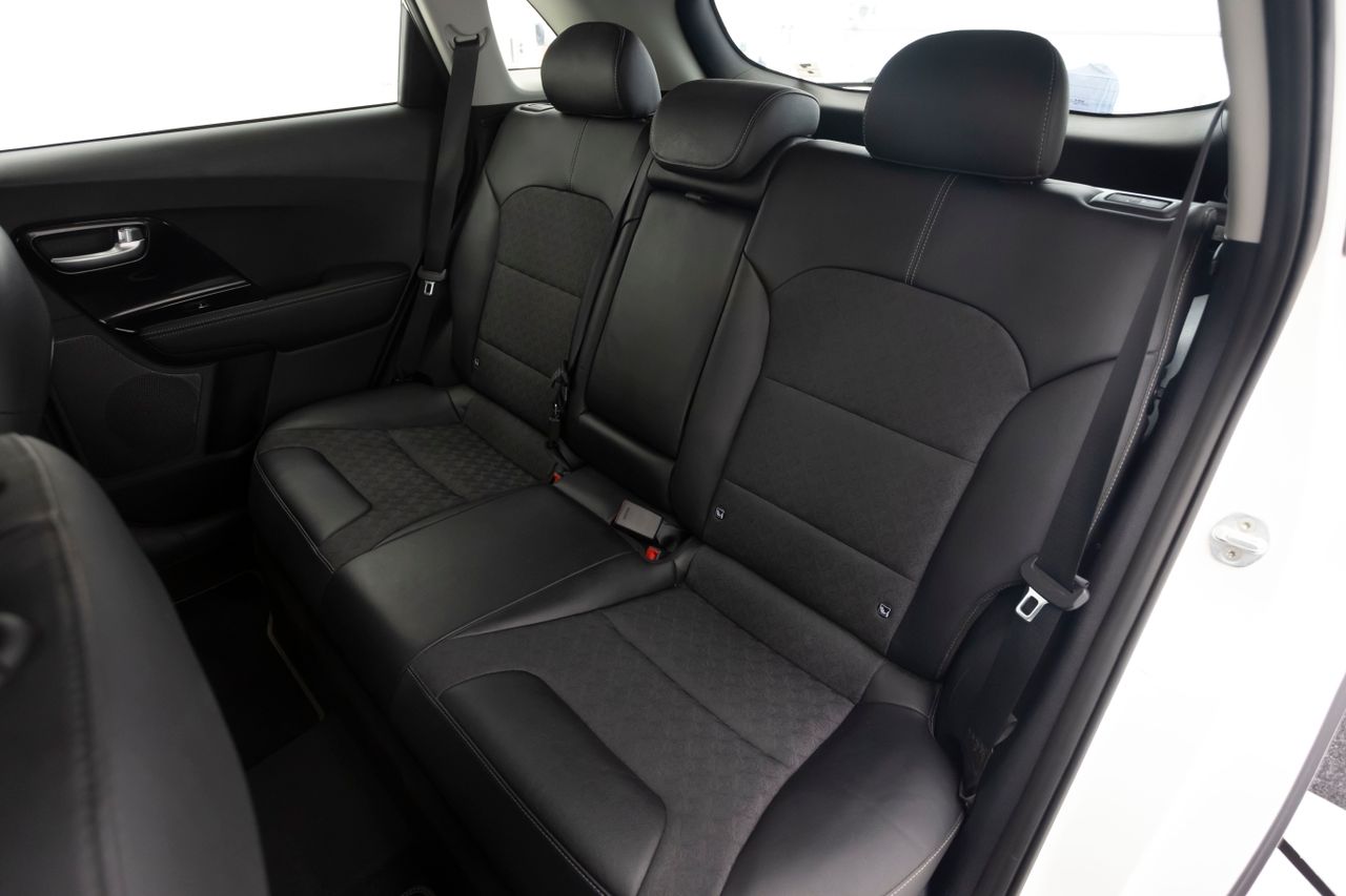 Foto Kia Niro 15