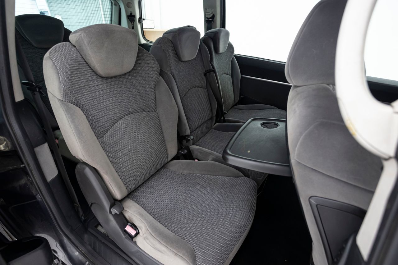 Foto Peugeot 807 14
