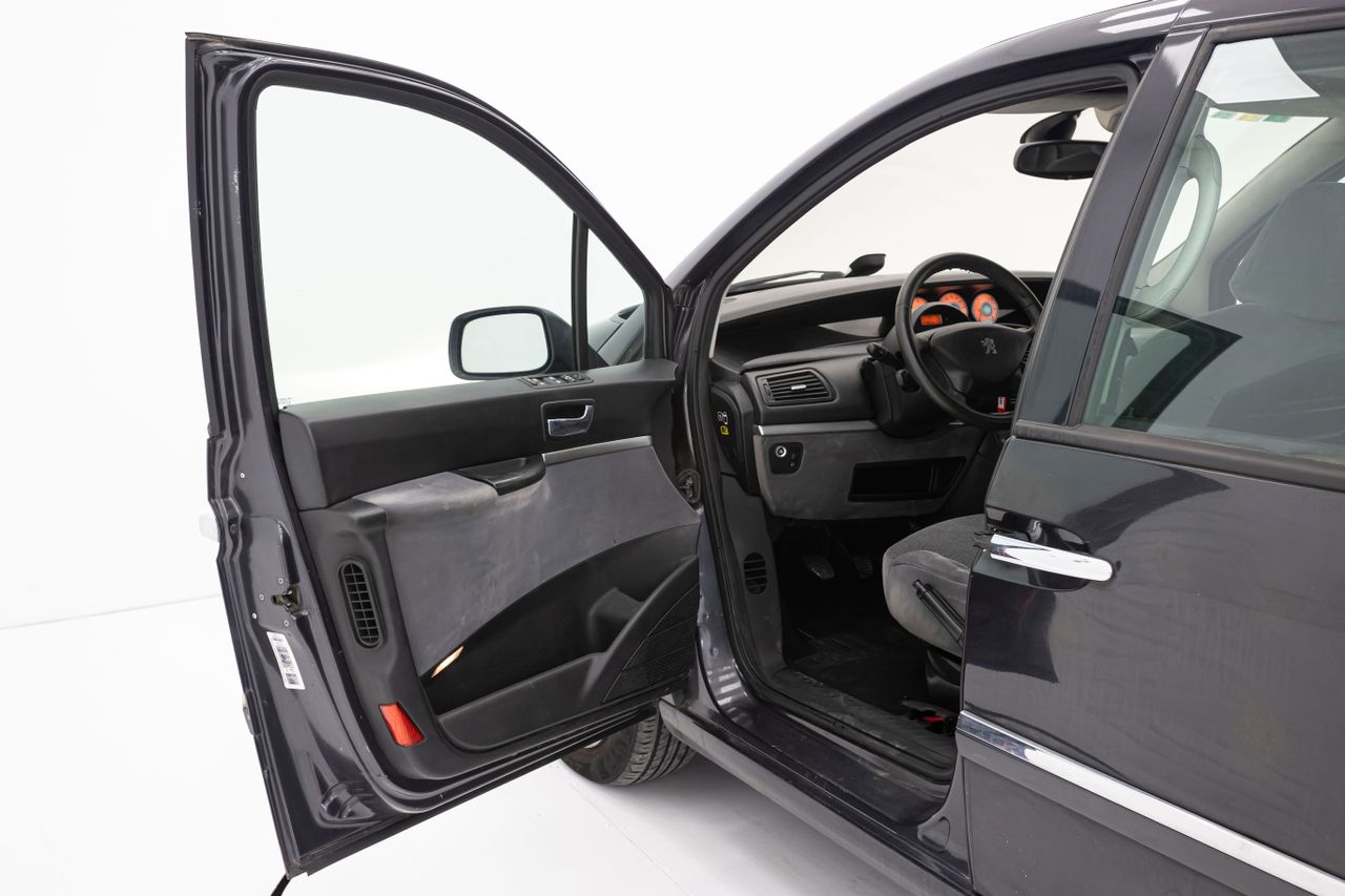 Foto Peugeot 807 22