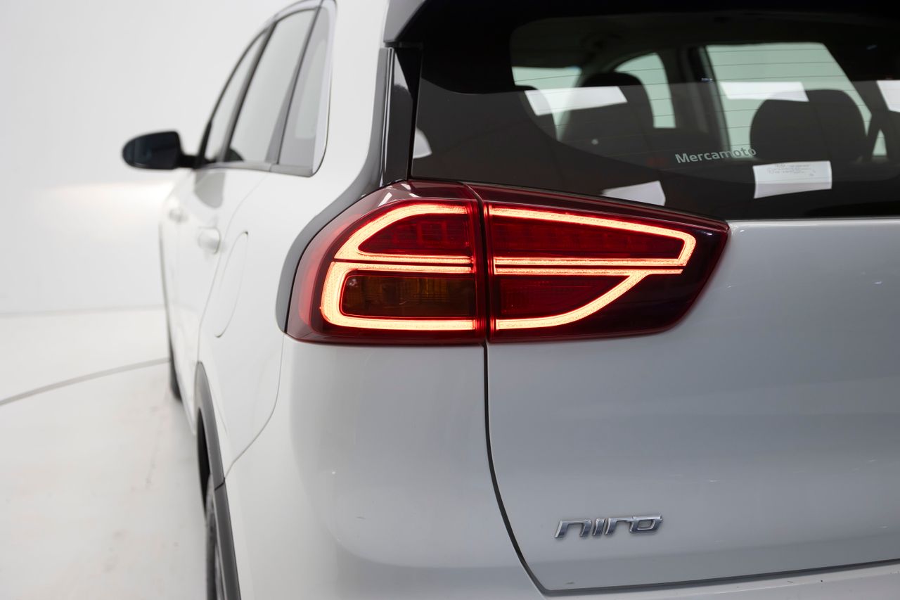 Foto Kia Niro 41