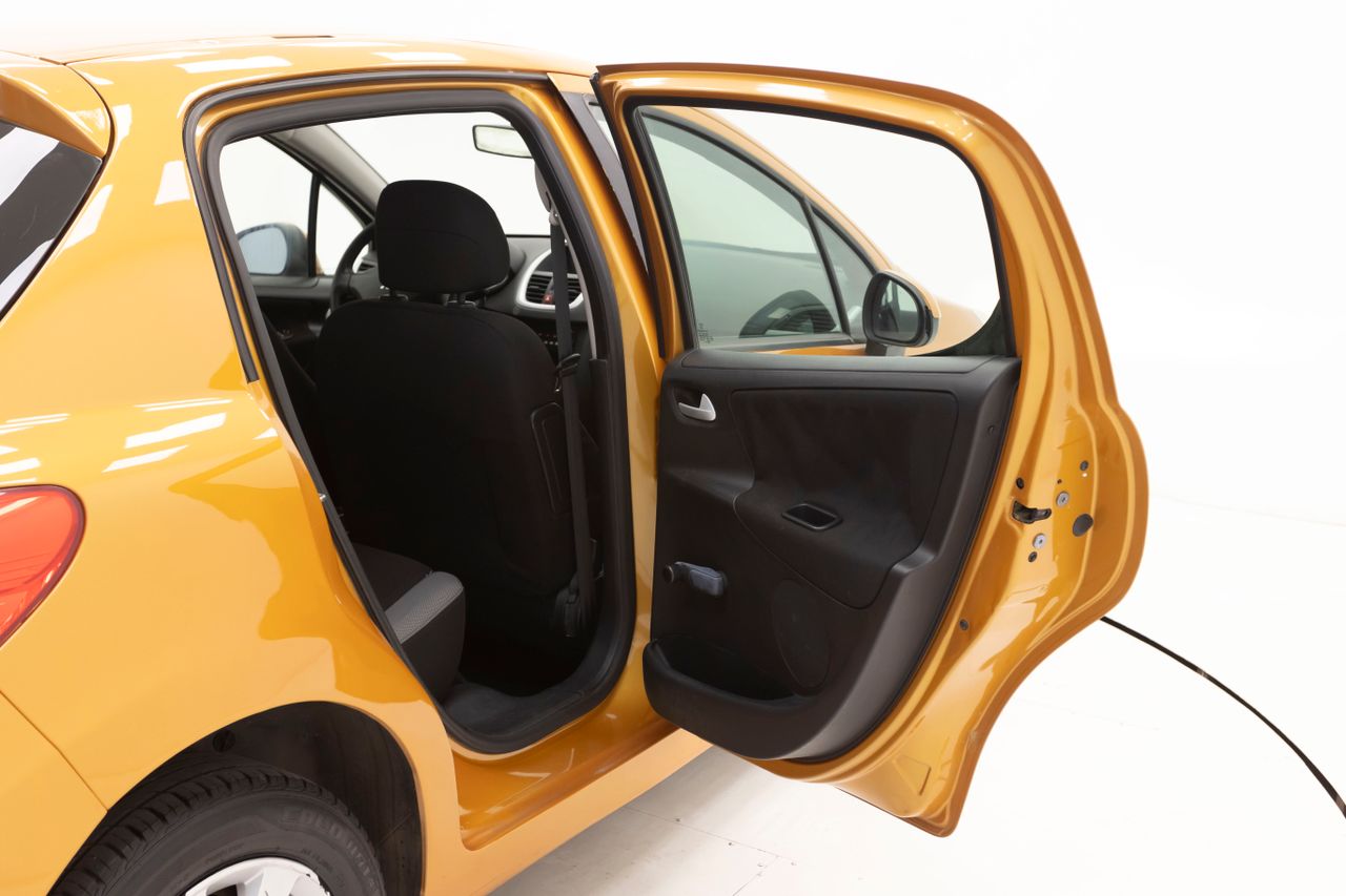 Foto Peugeot 207 10
