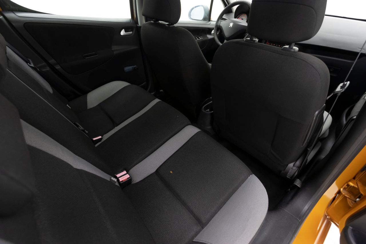 Foto Peugeot 207 12