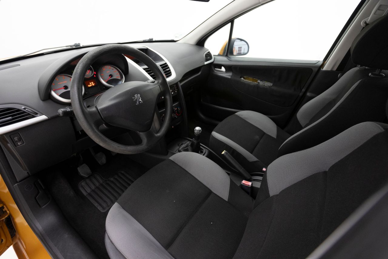 Foto Peugeot 207 19