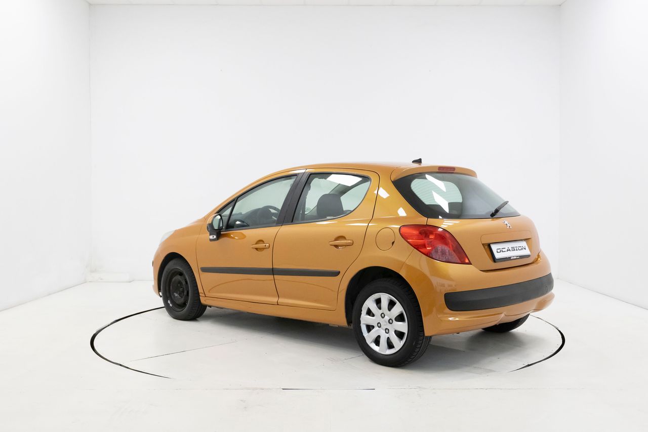 Foto Peugeot 207 30