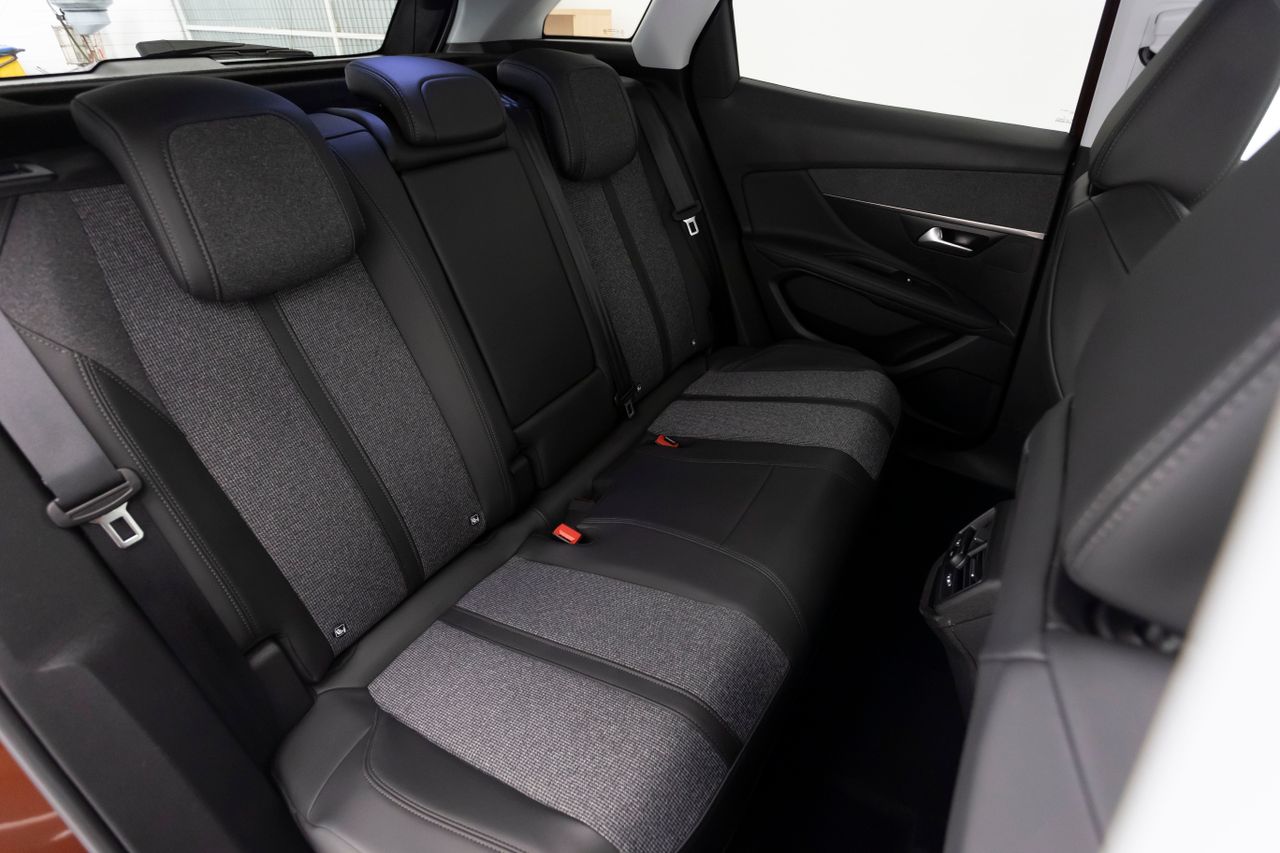 Foto Peugeot 3008 15