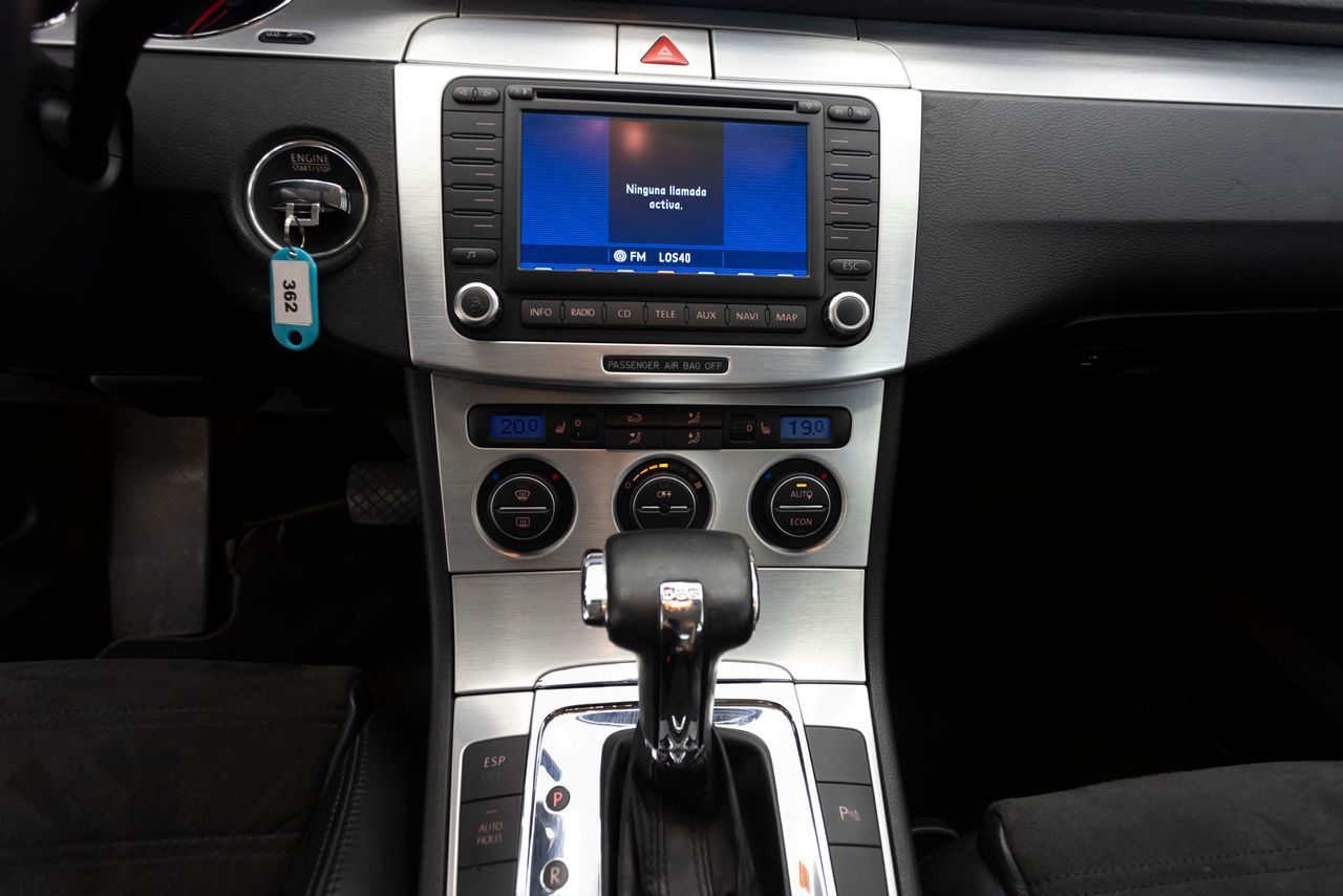 Foto Volkswagen Passat 10