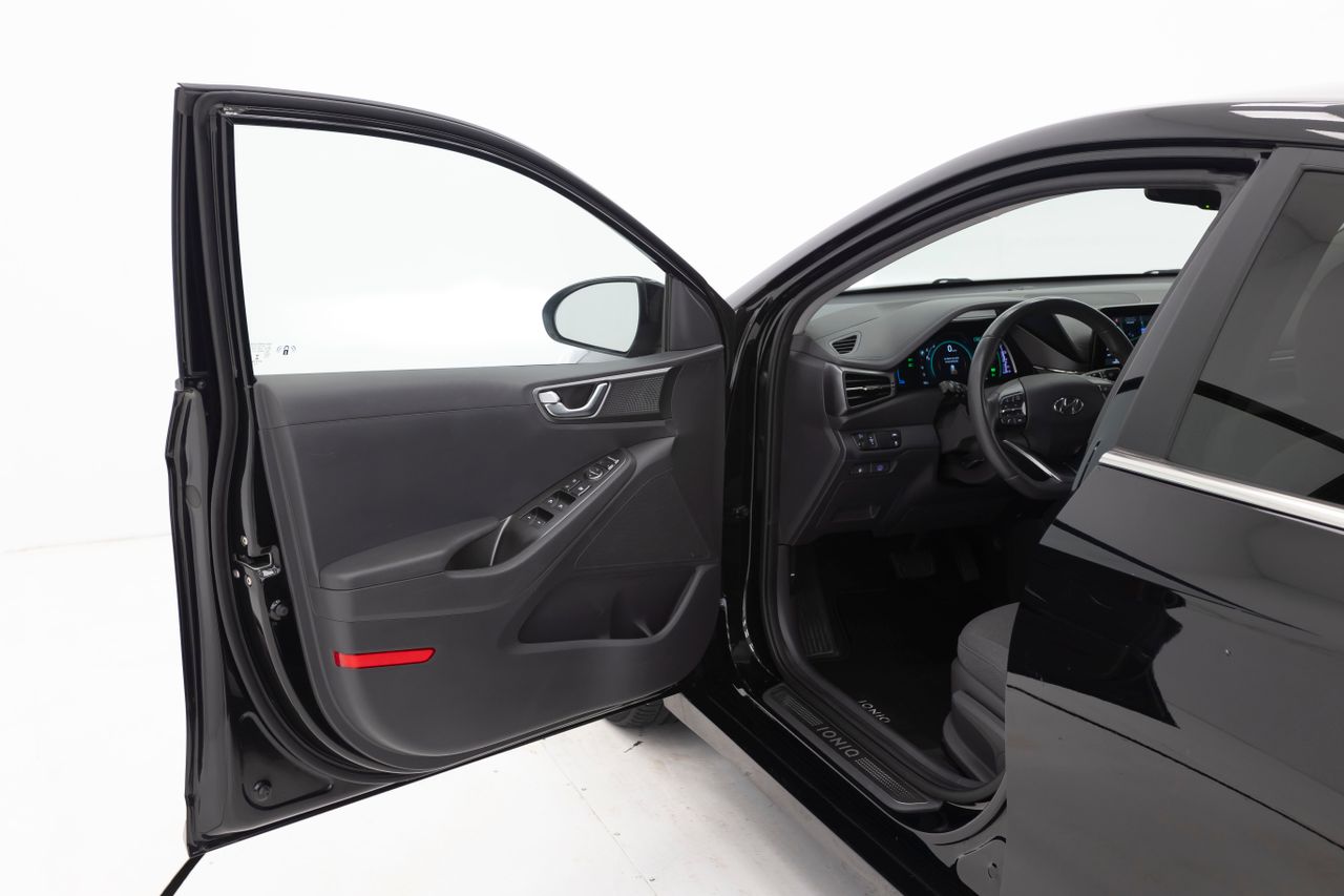 Foto Hyundai IONIQ 28