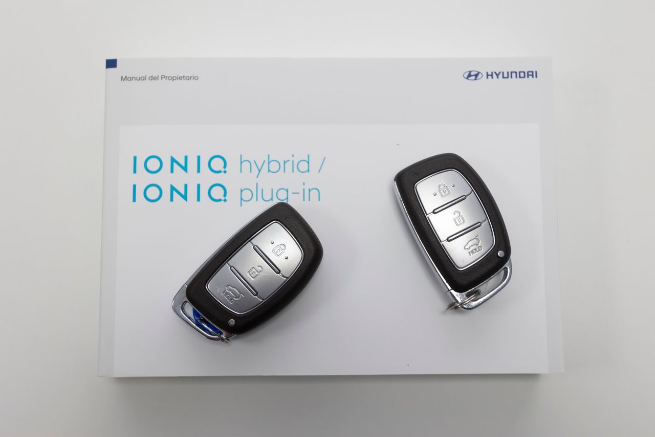 Foto Hyundai IONIQ 45