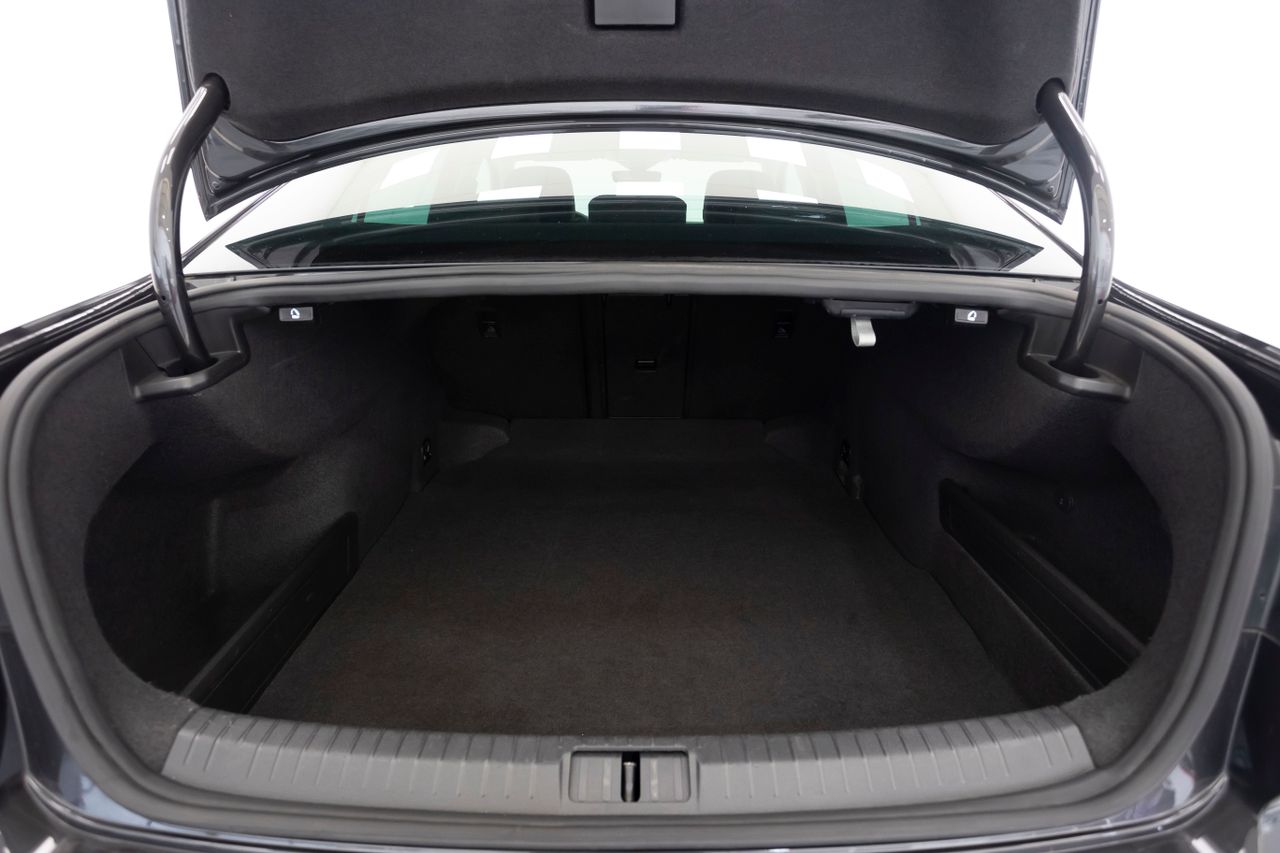 Foto Volkswagen Passat 12