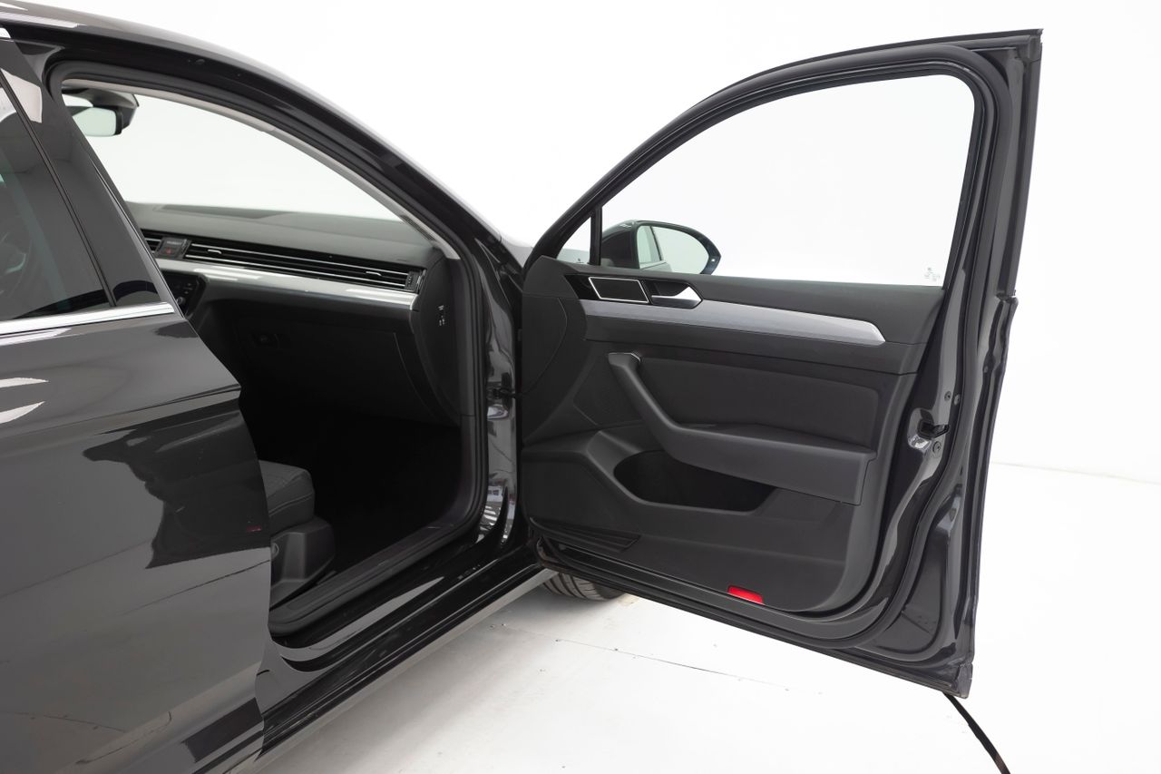 Foto Volkswagen Passat 19