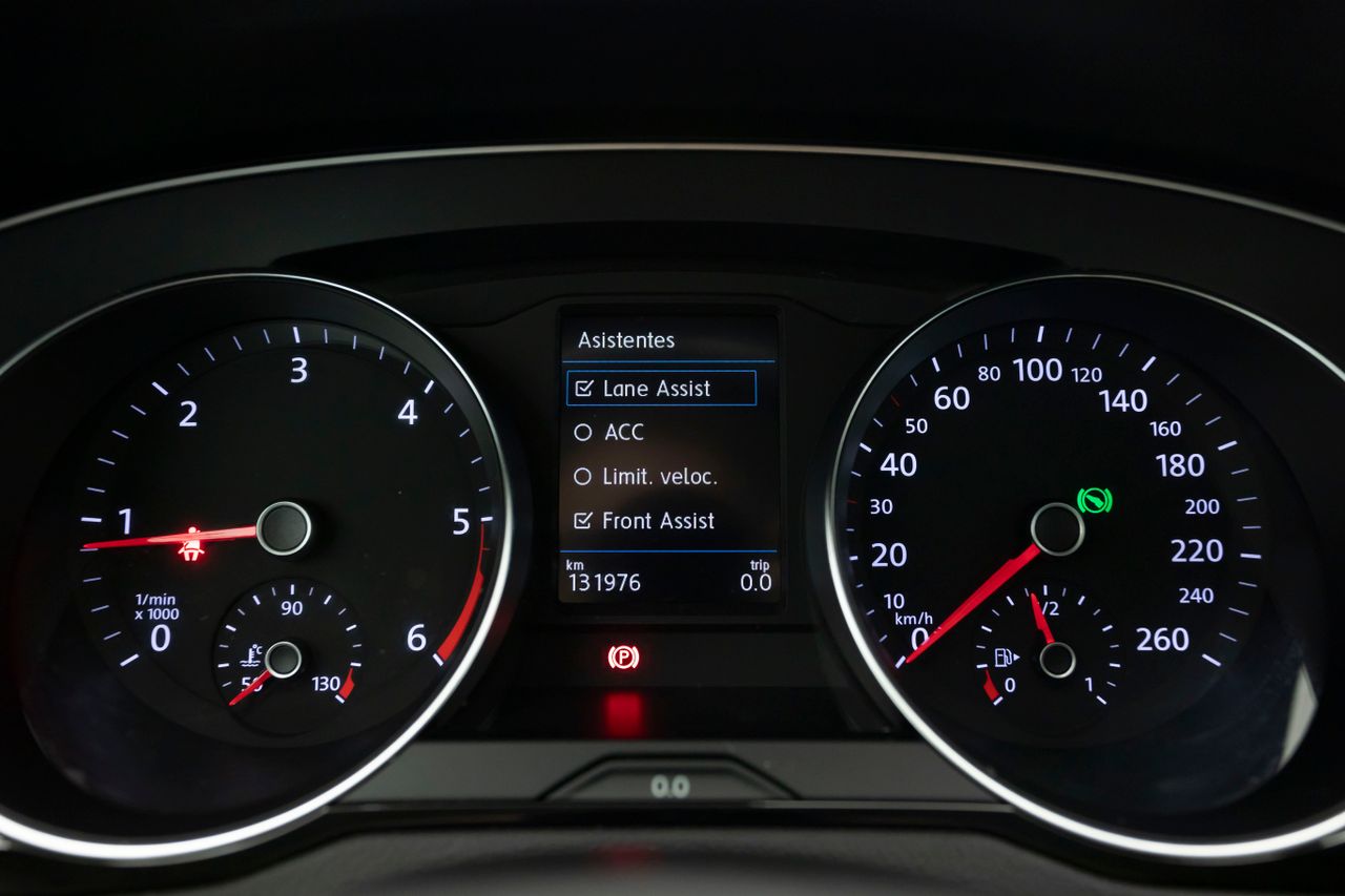 Foto Volkswagen Passat 36