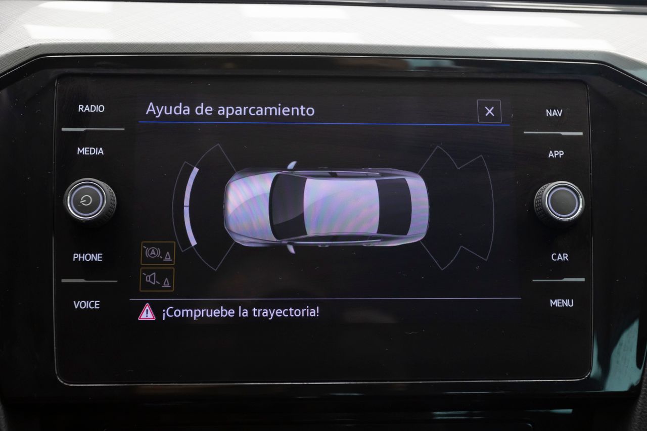 Foto Volkswagen Passat 37