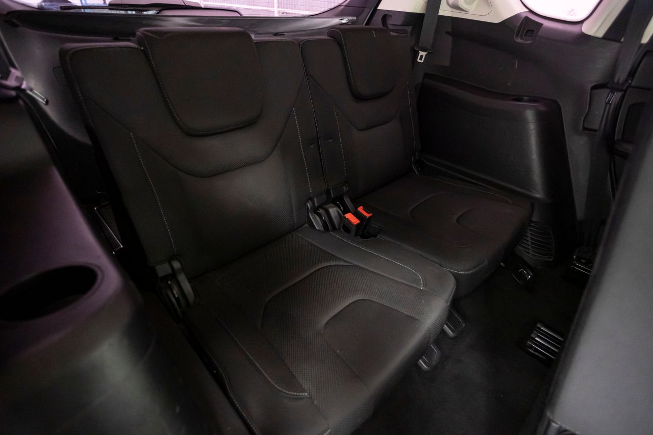 Foto Ford S-Max 13