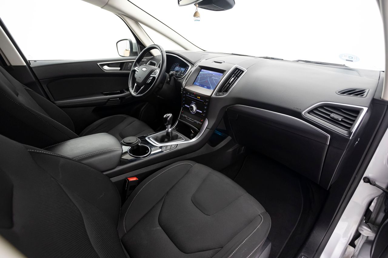 Foto Ford S-Max 28