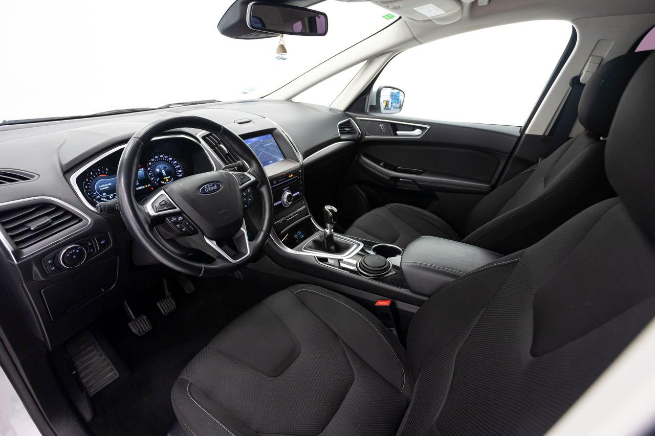 Foto Ford S-Max 33