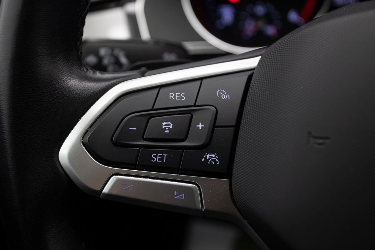 Foto Volkswagen Passat 9