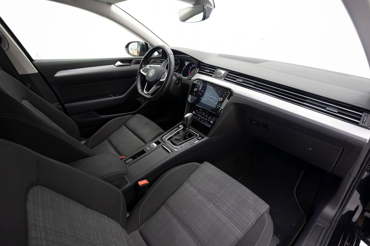 Foto Volkswagen Passat 23