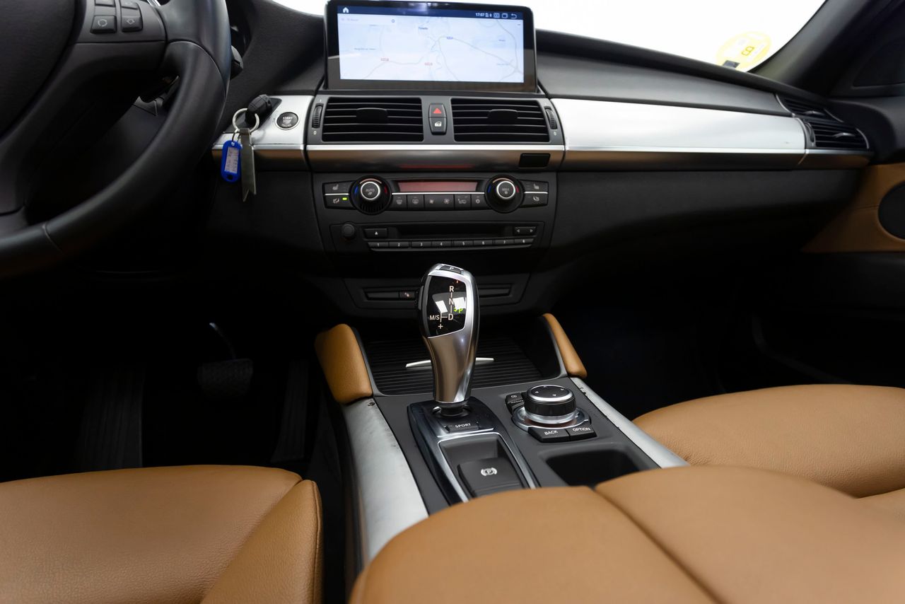 Foto BMW X6 31