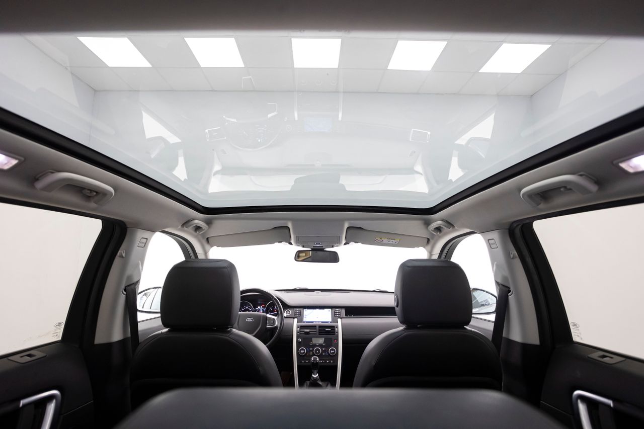 Foto Land-Rover Discovery Sport 3