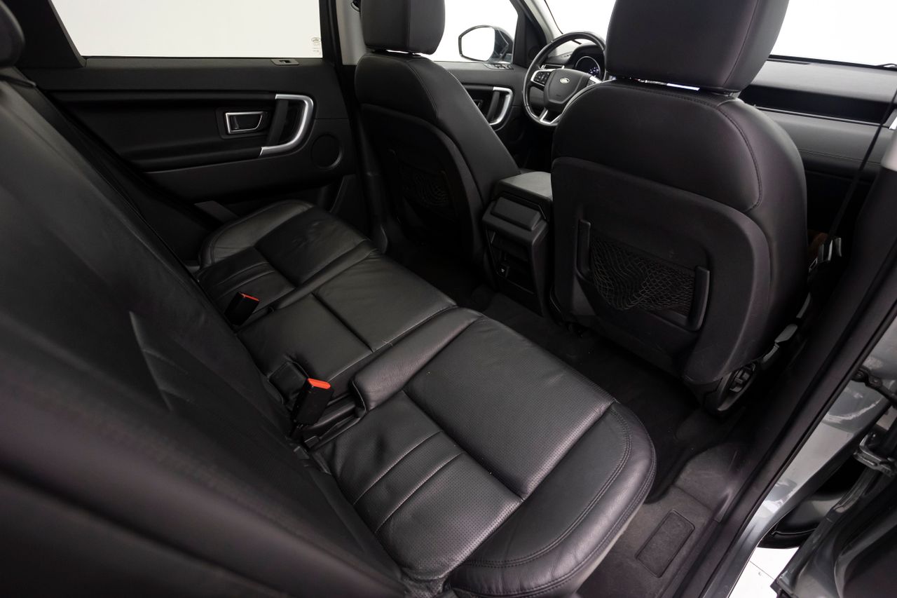 Foto Land-Rover Discovery Sport 16
