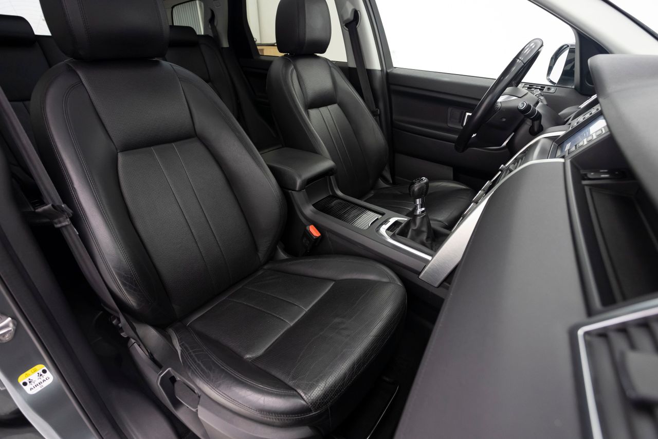 Foto Land-Rover Discovery Sport 23