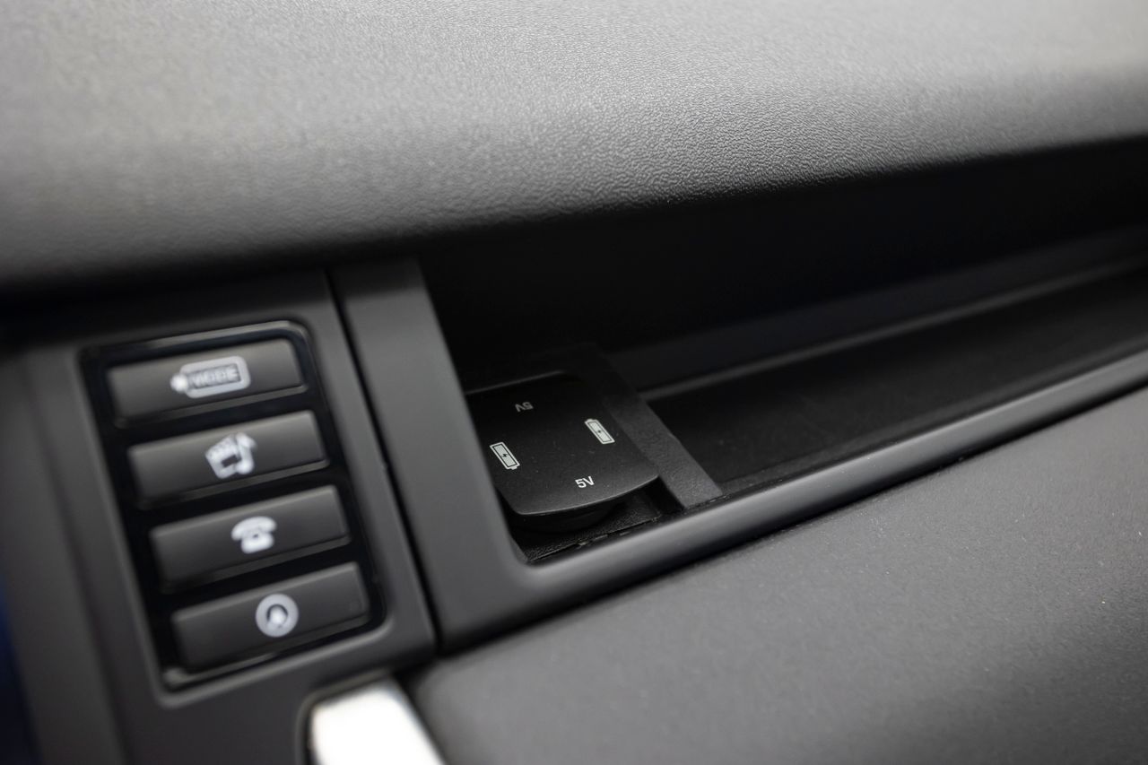 Foto Land-Rover Discovery Sport 29