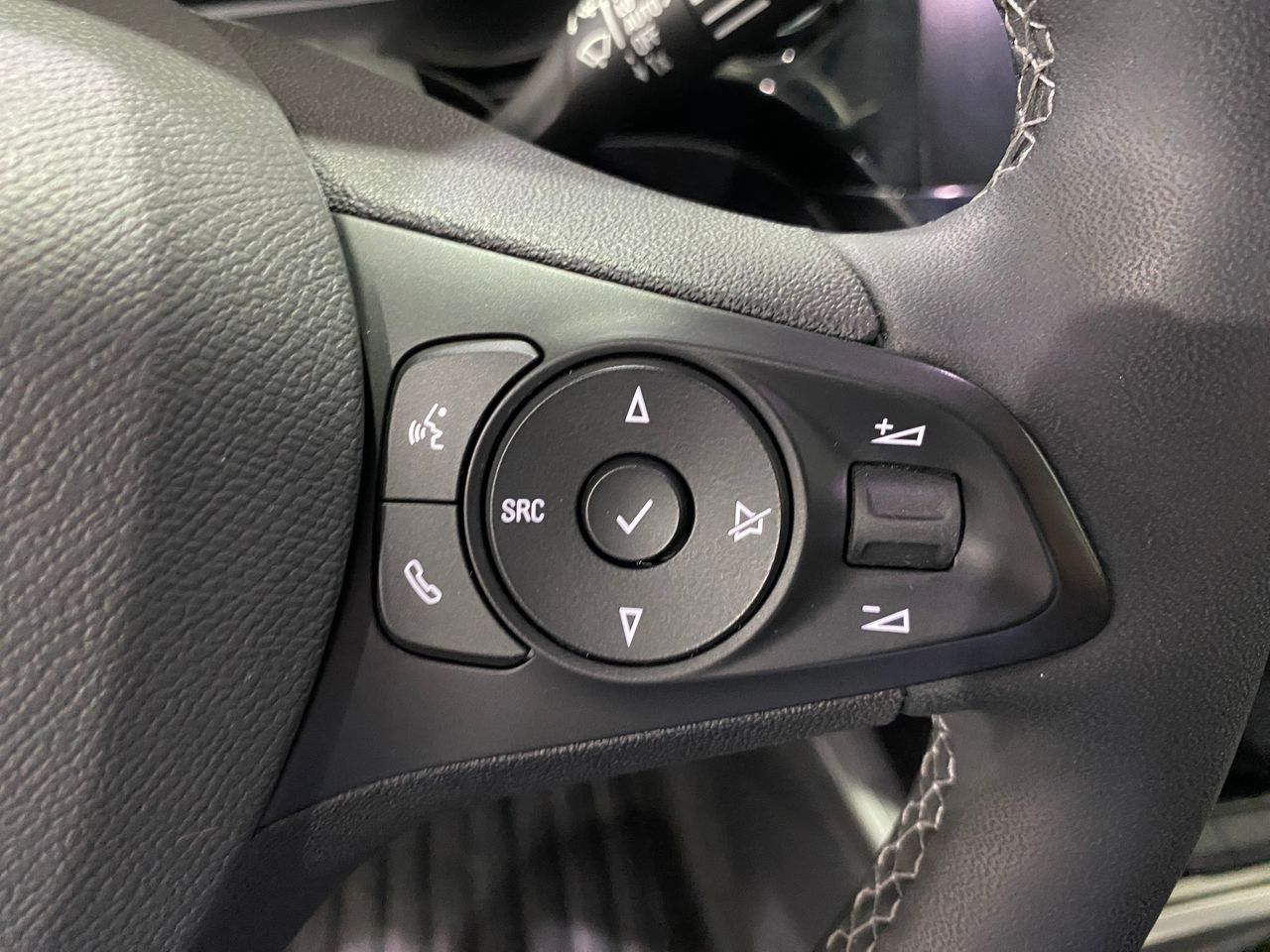 Foto Opel Corsa 16