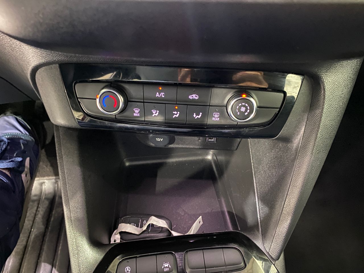 Foto Opel Corsa 18