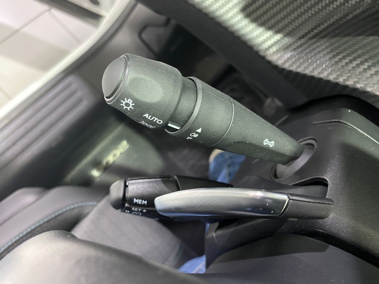 Foto Peugeot 2008 11