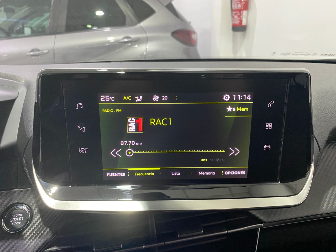 Foto Peugeot 2008 14