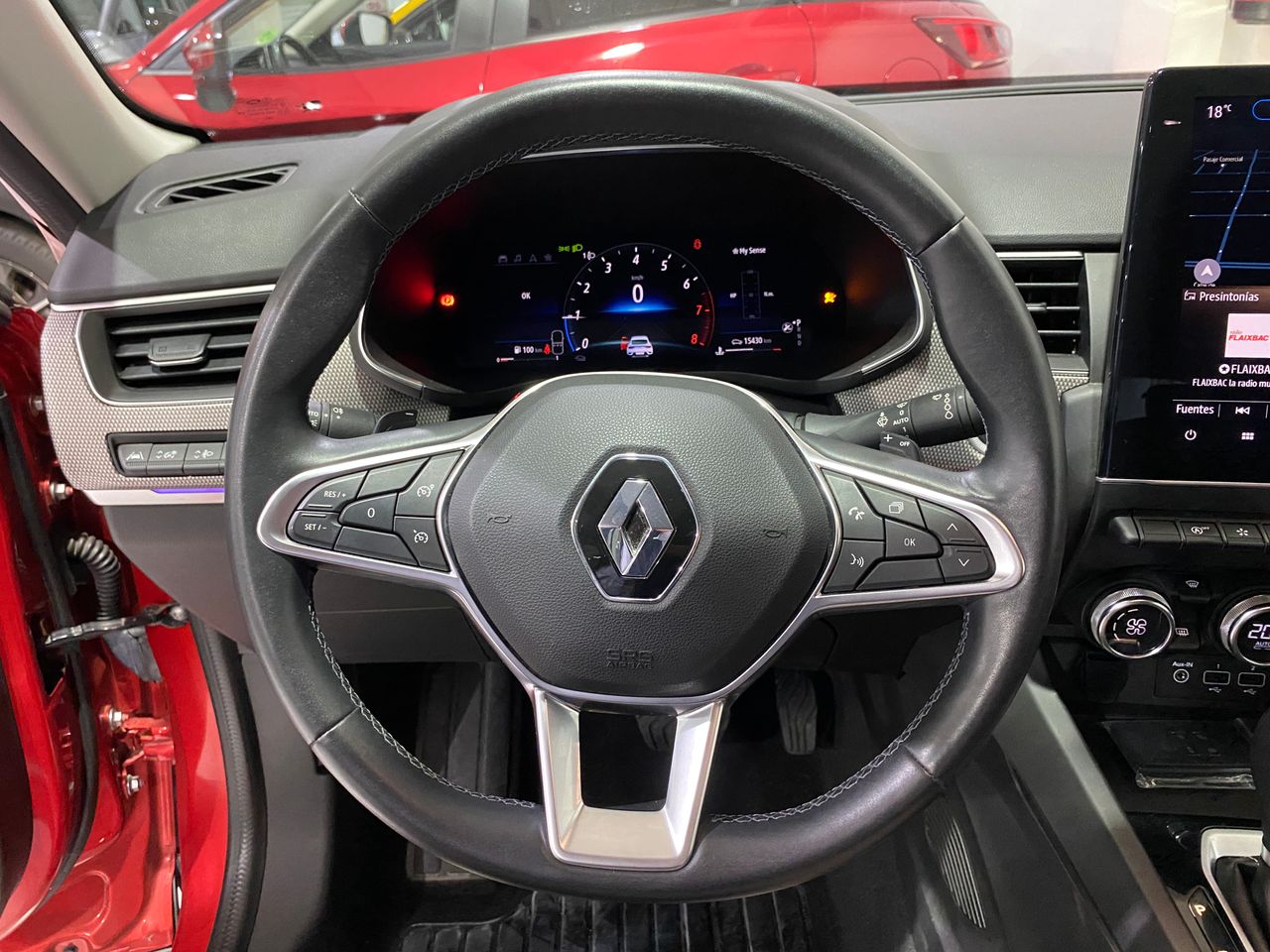 Foto Renault Arkana 14