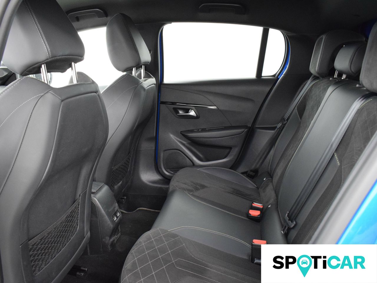 Foto Peugeot 208 10