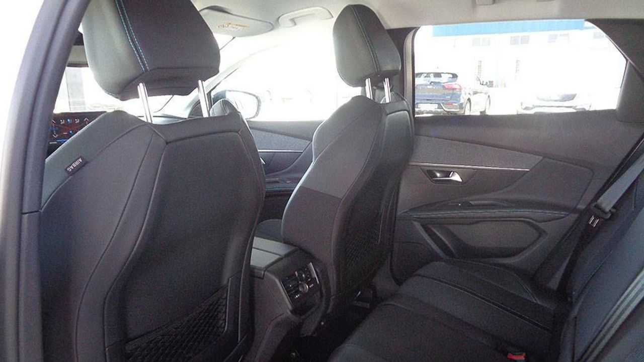 Foto Peugeot 3008 6