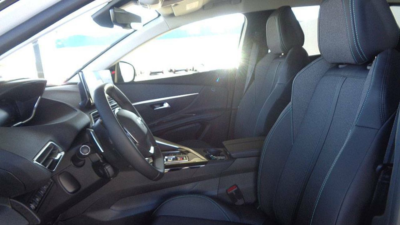 Foto Peugeot 3008 8
