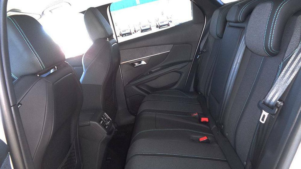 Foto Peugeot 3008 9