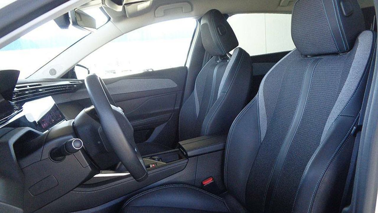 Foto Peugeot 308 8