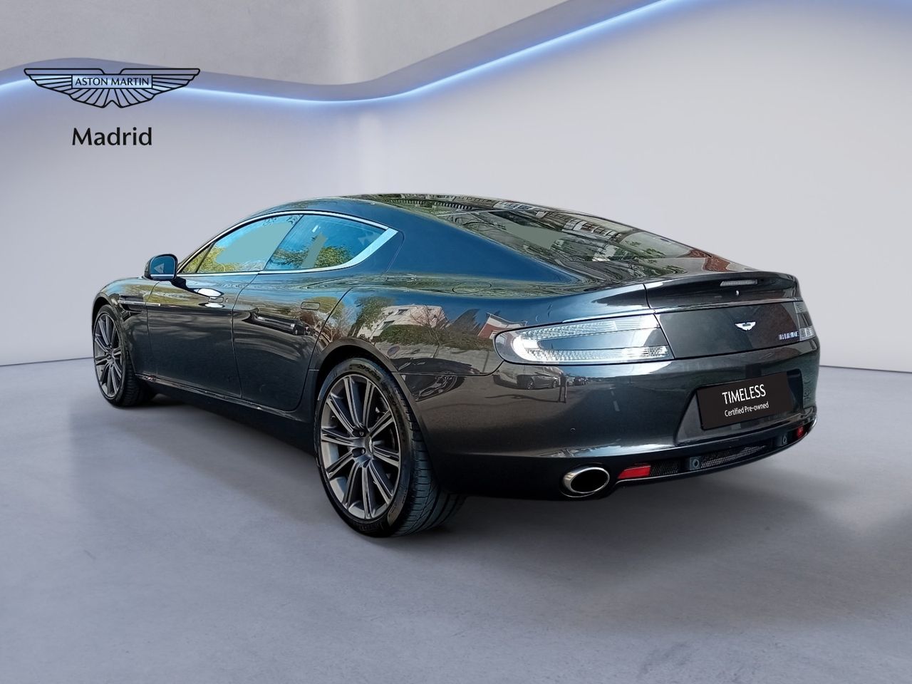 Foto Aston martin Rapide 4