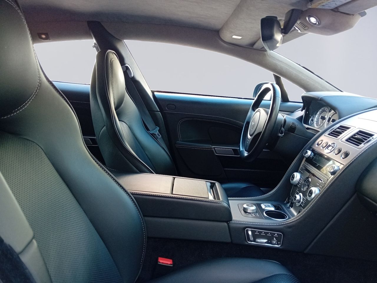 Foto Aston martin Rapide 9