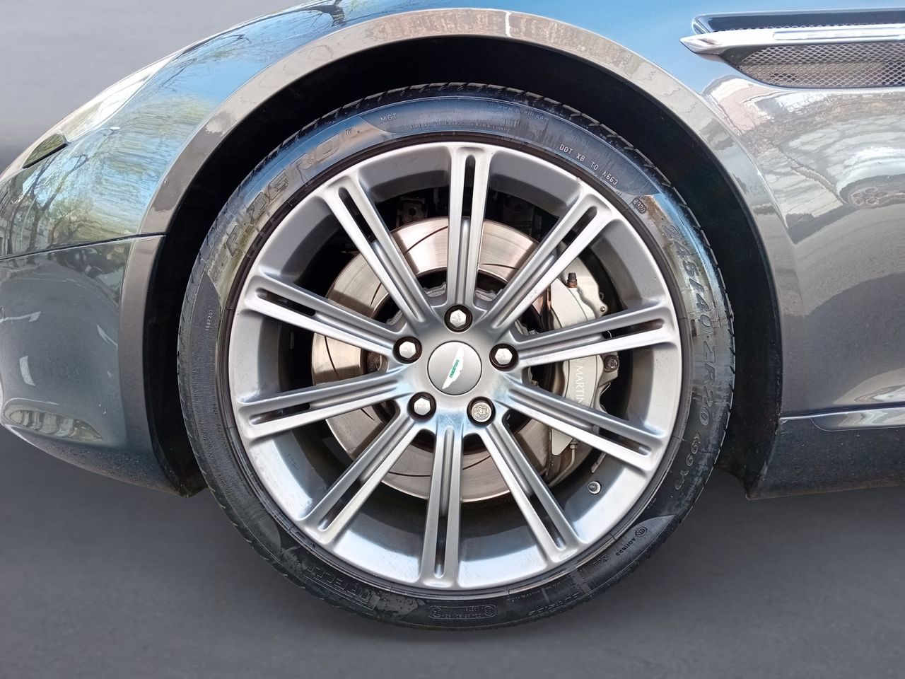 Foto Aston martin Rapide 17